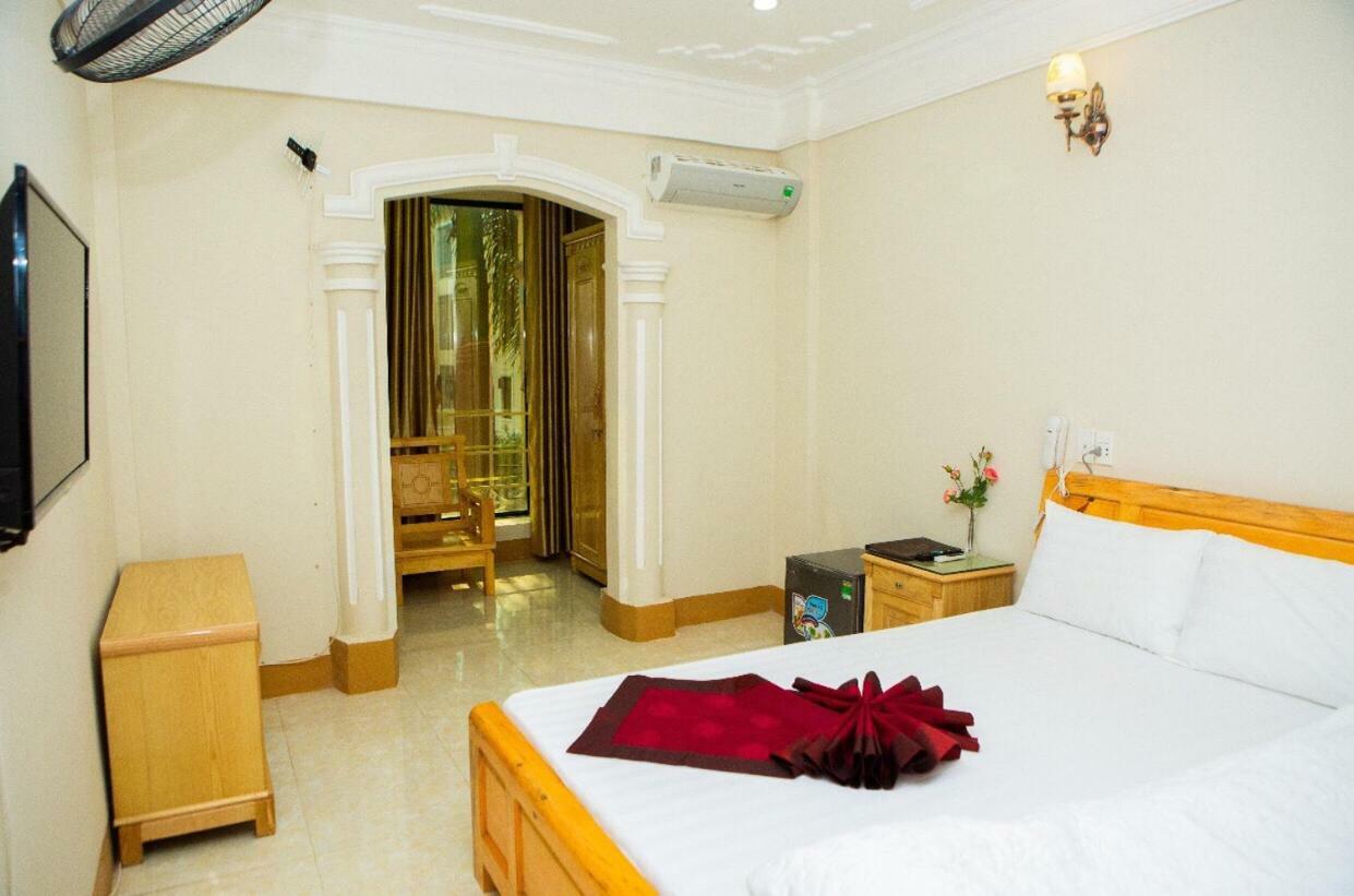 Phong Lan Hotel Son La Exterior foto